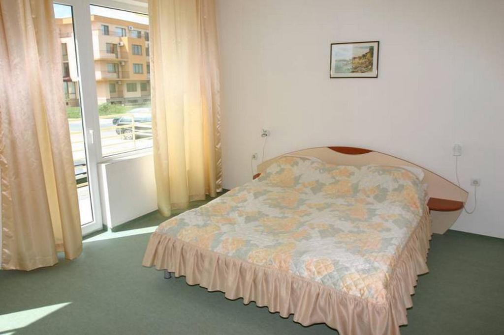 Harmony Beach Family Hotel Nesebăr Cameră foto